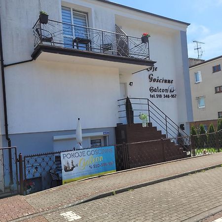 Pokoje Goscinne Galeon W Darlowku Ujście-Darłowskie Exterior foto