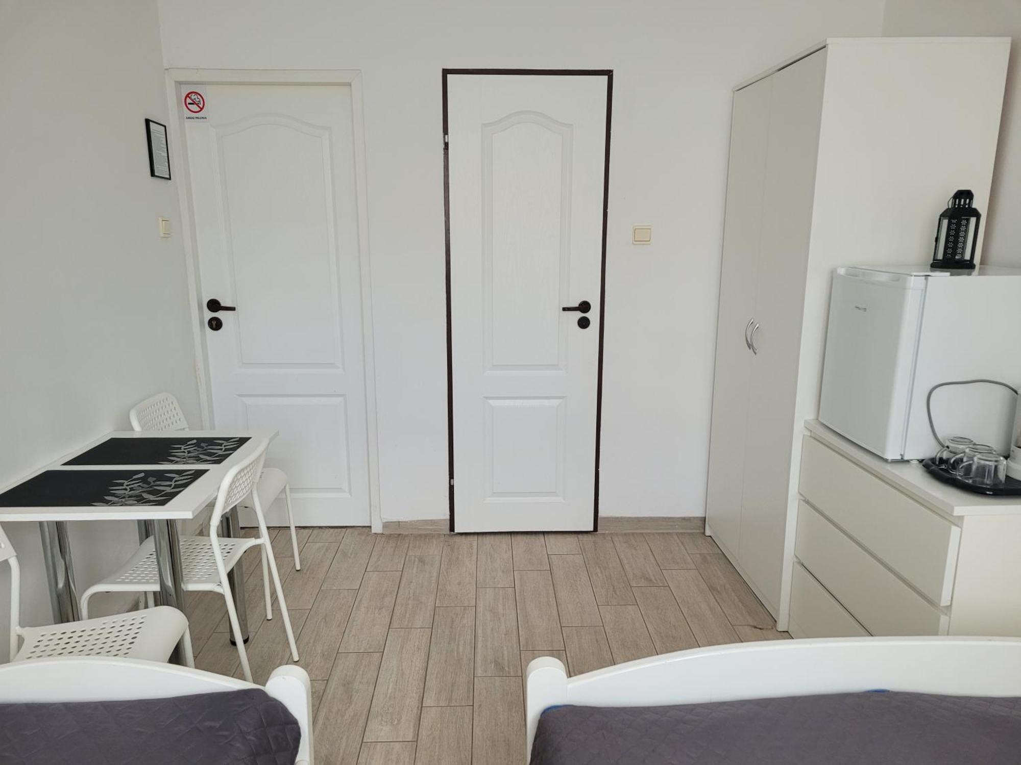 Pokoje Goscinne Galeon W Darlowku Ujście-Darłowskie Exterior foto